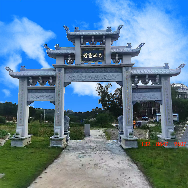 新農(nóng)村石門樓與石牌坊構(gòu)造區(qū)別石牌樓鄉(xiāng)村特色