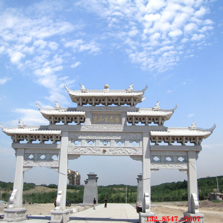 村莊石牌坊牌樓的區(qū)別雕刻形狀與石材價(jià)格