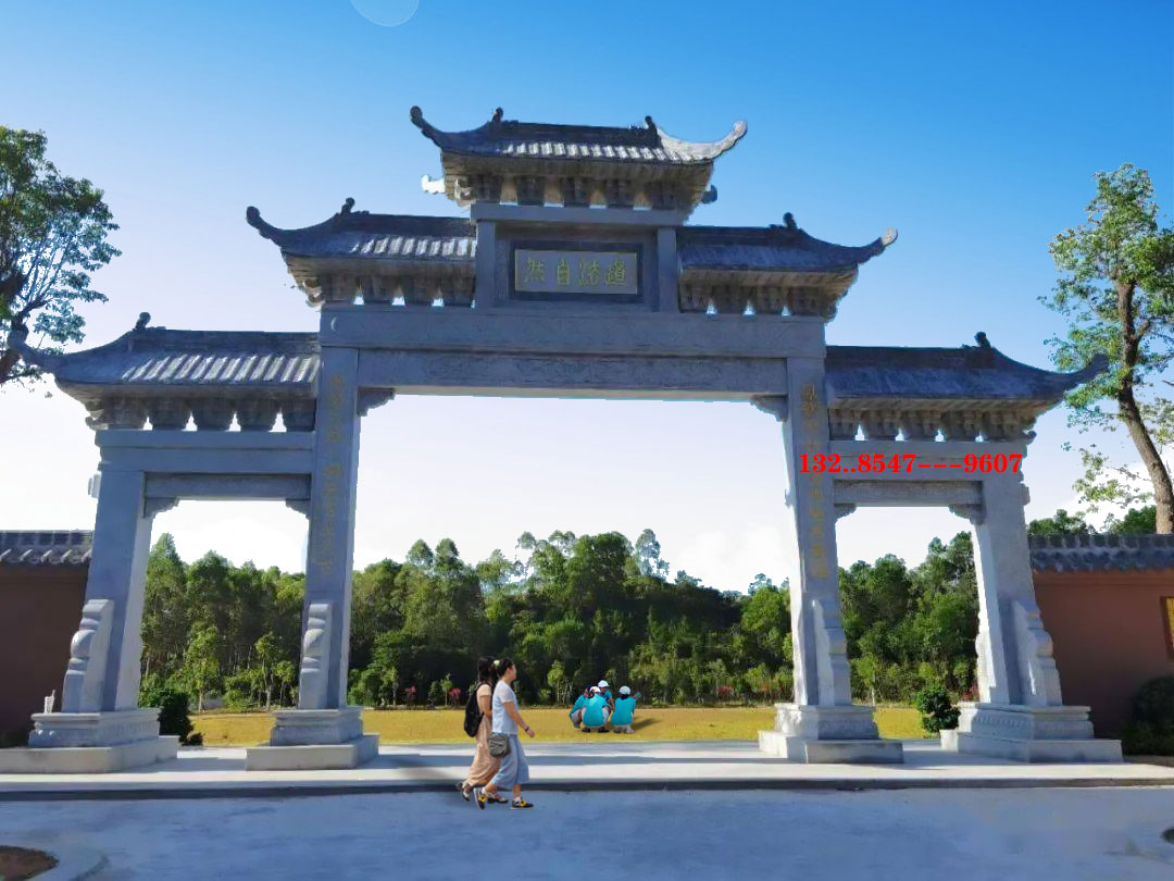 村莊石牌坊牌樓的區(qū)別雕刻形狀與石材價(jià)格