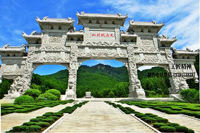 道教圣地鐵剎山石牌坊山門雕刻圖片