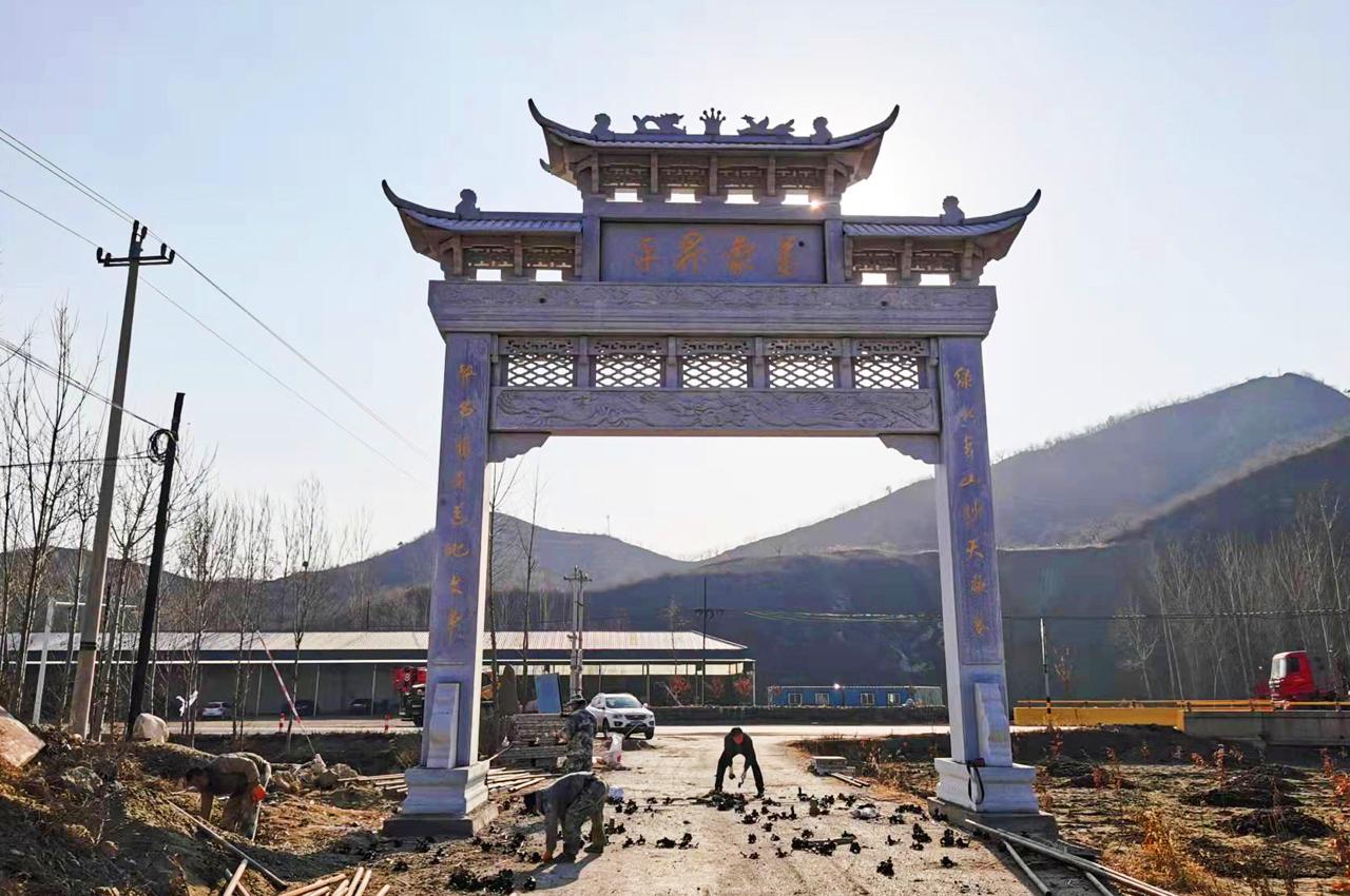 農(nóng)村牌坊 長(zhǎng)城石雕農(nóng)村牌坊圖片